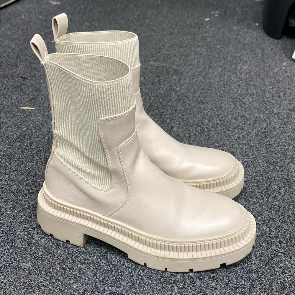 Mango MNG pull on Chelsea boots sock lug sole chunky beige ecru tan 6 US